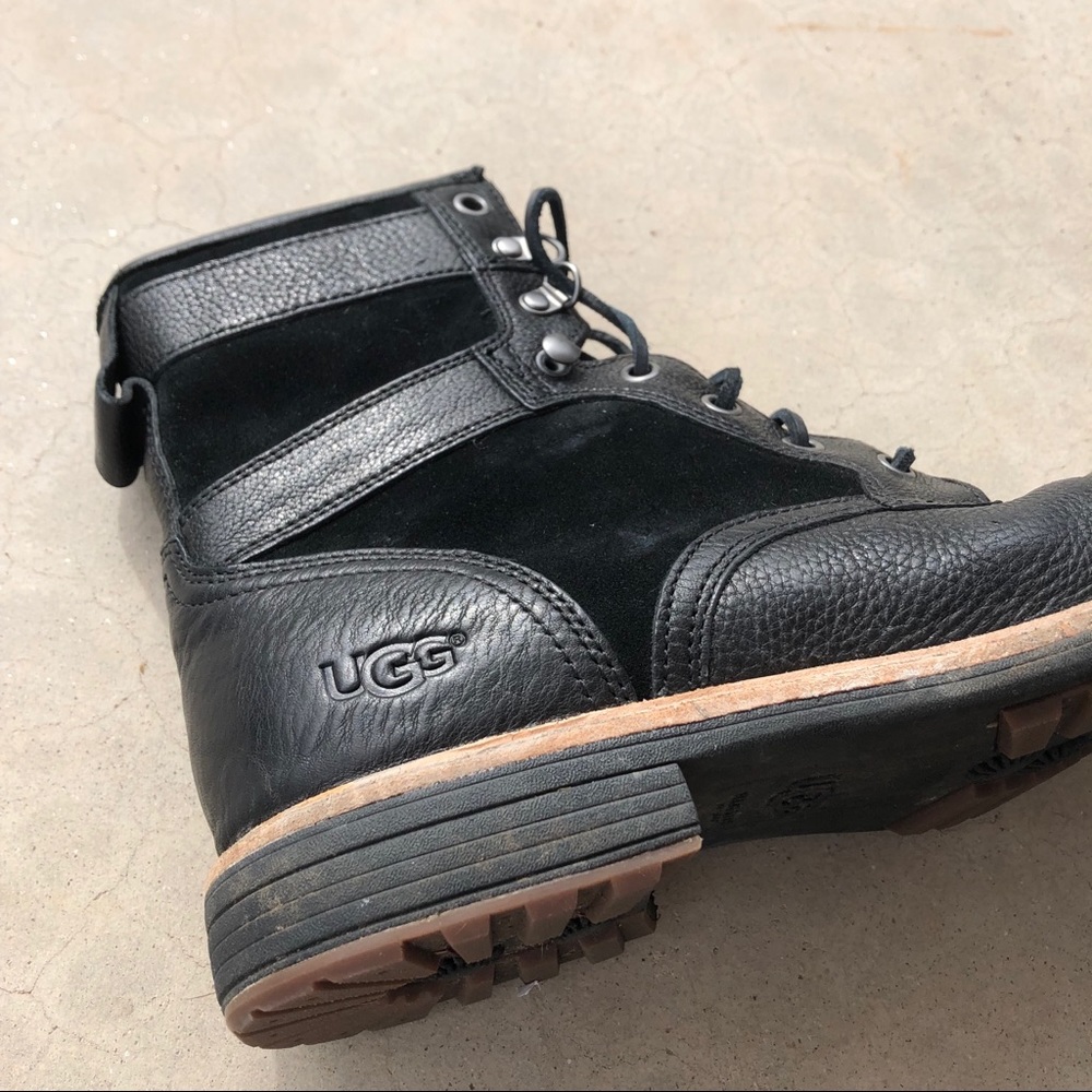 UGG | men’s black magnusson boot - Picture 4 of 5